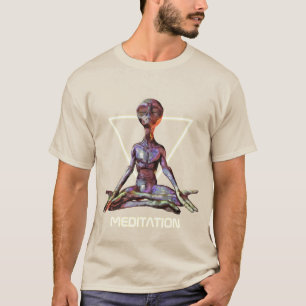 Meditatie. Alien in rustige pose T-Shirt