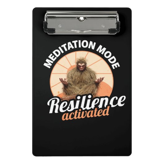 Meditatie Modus Bigfoot Weerbaarheid Geactiveerd Mini Klembord (Voorkant)