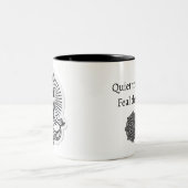 Mediteren om de geest te kalmeren tweekleurige koffiemok (Center)