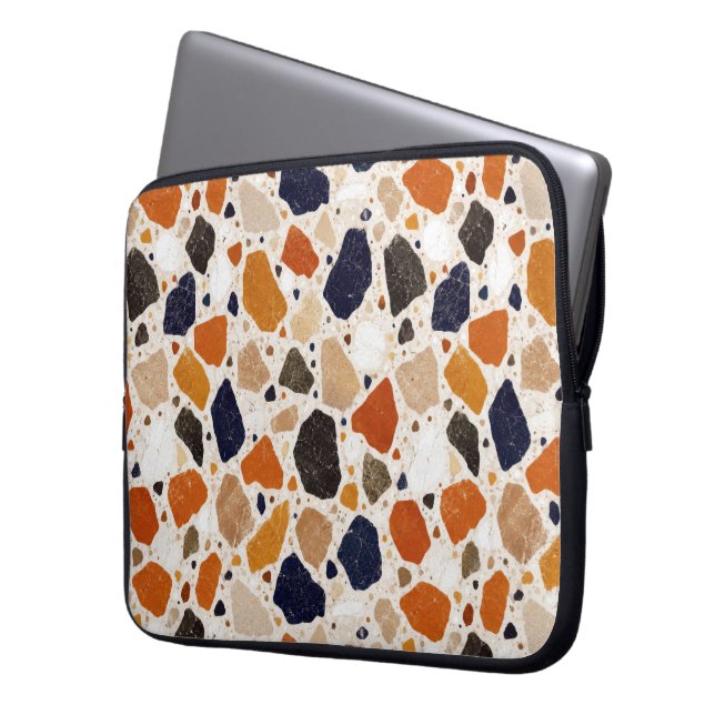 Mediterraan Terrazzo Abstract Ontwerp Laptop Sleeve (Voorkant Links)