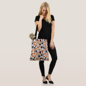 Mediterraan Terrazzo Abstract Ontwerp Tote Bag (Op model)