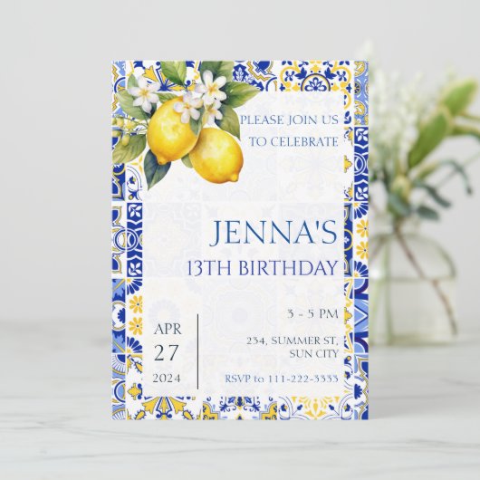 Mediterraans Citroenblauw Tegels Italiaans Verjaar Kaart (Staand voorkant)