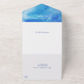 Mediterrane blauwe Tegel kustbruiloft All In One Uitnodiging (Buitenkant)