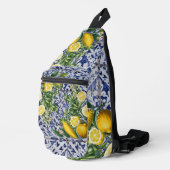 Mediterrane Lemons Summer Portugese Tegels Sling Bag (Rechterhoek)