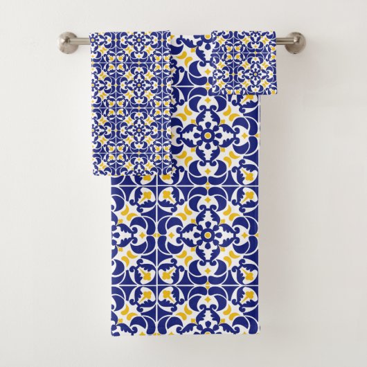Mediterrane Tegels Blauw & Geel Patroon Bad Handdoek (Insitu)