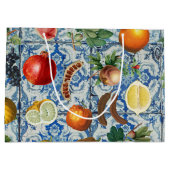 Mediterrane zomerfruit en blauwe witte mozaïek groot cadeauzakje (Achterkant)