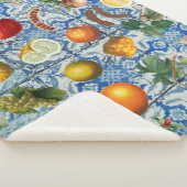 Mediterrane zomerfruit en blauwe witte mozaïek sherpa deken (3/4)