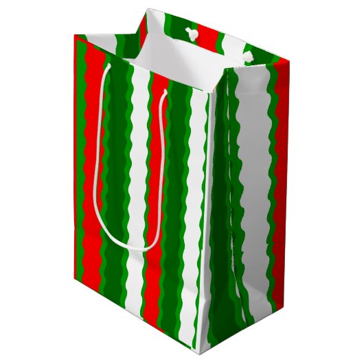 Medium Glossy Christmas Gift Bag Rood Wit Groen Cadeauzakje (Voorkant Gekanteld)