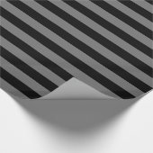 Medium grijs en zwart streep cadeaupapier (Hoek)