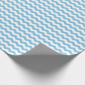 Medium Light Blue en White Waves Wrapping Paper Cadeaupapier (Hoek)