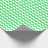 Medium Light Green and White Waves Wrapping Paper Cadeaupapier (Hoek)