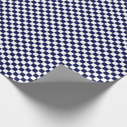 Medium marineblauw en wit cheques ompakken papier (Hoek)