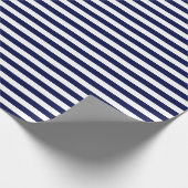Medium marineblauw- en witstrippapier cadeaupapier (Hoek)