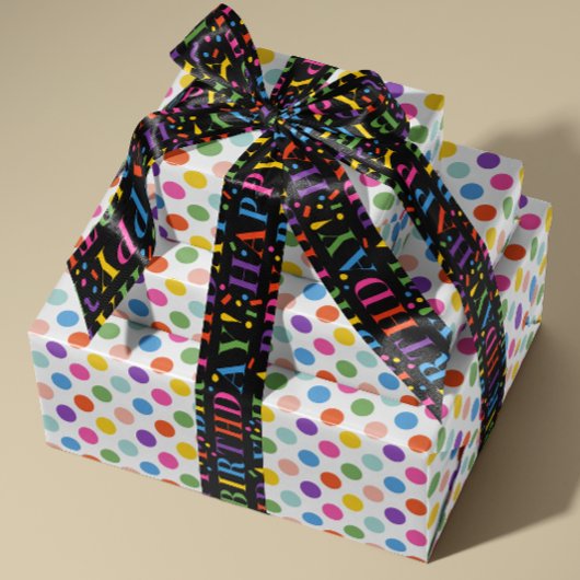 Medium Rainbow Colored Polka Dots Pattern Cadeaupapier