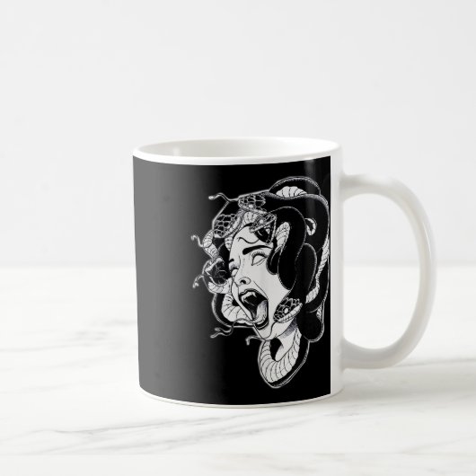 Medusa Blackwork Tattoo Flash Koffiemok (Rechts)