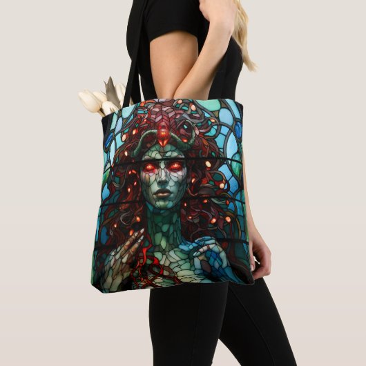 Medusa - Glas in lood venster Tiffany stijl Tote Bag (Dichtbij)