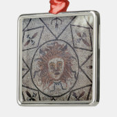 Medusa, Romeinse mozaïek uit het Orpheus Huis Metalen Ornament (Links)