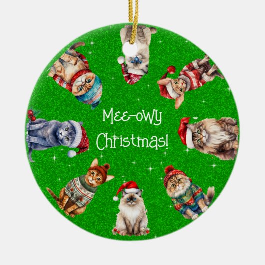Mee-owy Kerst Feestelijke Katten op Groene Glitter Keramisch Ornament (Voorkant)