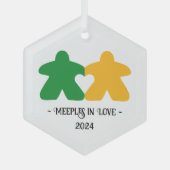 Meeples in Love, Green & Yellow Glass Ornament (Voorkant)