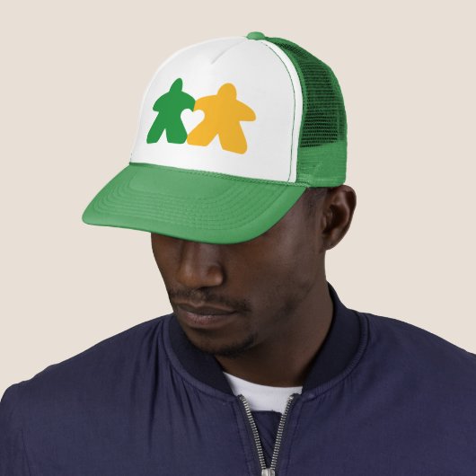 Meeples in Love, Groene & Gele Trucker Hoed Trucker Pet (In situ)