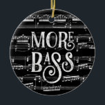 Meer bass-kalkboard - Black White Music Keramisch Ornament<br><div class="desc">Een mooi ontwerp met meer massa met een alkbordeffect met een muziekachtergrond voor muzikale notatievellen in zwart-wit.</div>