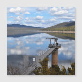 Meer Bellfield Wolken boven stilstaand water Magne (Voorkant)