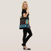 Meer Boeken Lezen Tote Bag (Op model)