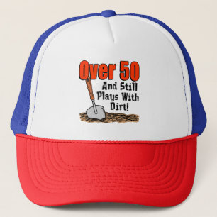 Meer dan 50 spleetjes met vuile trucker pet