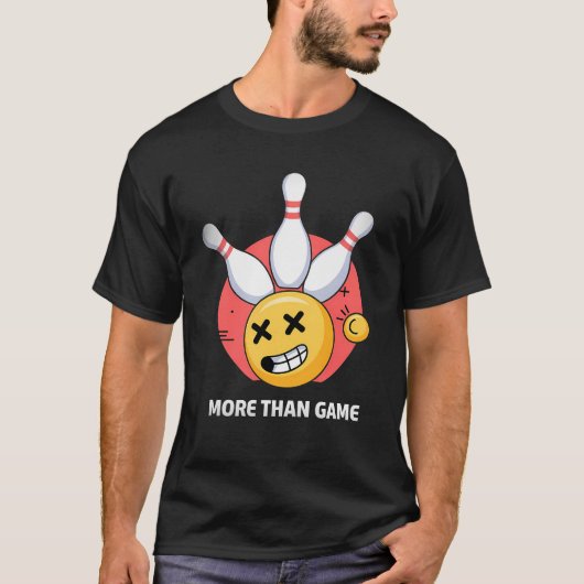 Meer dan spel - Funny Bowling Emoji Strike T-shirt (Voorkant)