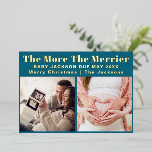 Meer de Merrier Moderne Kerstzwangerschap Folie Feestdagenkaart (Staand Voorkant)