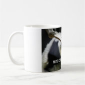 Meer koffie alsjeblieft. koffiemok (Links)