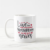 Meer van je dan gisteren koffiemok (Links)