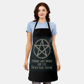 Meer van ons Wicca Schort (Gedragen)