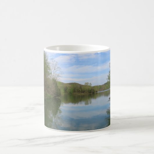 Meer van Radnor Bewolkte Reflecties Koffiemok (Center)