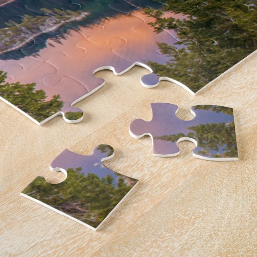 Meer van Tahoe Nevada. Legpuzzel (Zijkant)