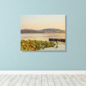 meer van Viverone, Italië op canvasprint Canvas Afdruk (Insitu (Houten vloer))