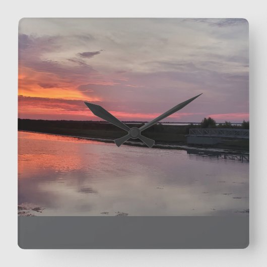 MEER ZONSONDERGANG GLOEIEN VIERKANTE KLOK (Voorkant)