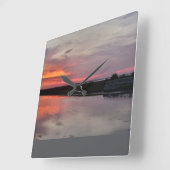 MEER ZONSONDERGANG GLOEIEN VIERKANTE KLOK (Hoek)