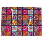 Meerdere geometrische florvormige mandala met bete large cadeautasje (Achterkant)