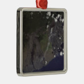 Meerdere loodsen blazen naar het zuidzuidzuidweste metalen ornament (Rechts)