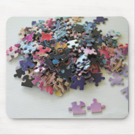 Meerdere puzzel kleurrijke puzzelstukjes muismat