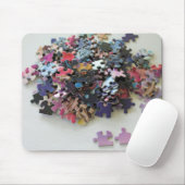 Meerdere puzzelkleurige puzzelstukjes muisblok muismat (Met muis)