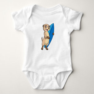 Meerkat als surfer met surfboard romper