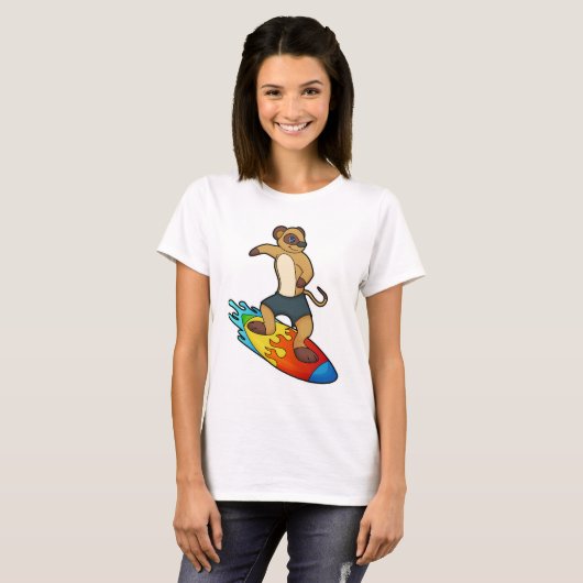 Meerkat als surfer met surfboard t-shirt (Voorkant volledig)