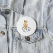Meerkat met beker koffie ronde button 7,6 cm (In situ)