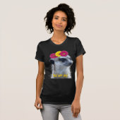 Meerkat met drie heldere daisies t-shirt (Voorkant volledig)