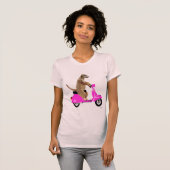 Meerkat op roze brommer t-shirt (Voorkant volledig)