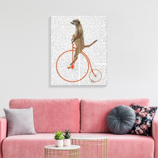 Meerkat over Oranje Penny Farthing Canvas Afdruk (Insitu (Woonkamer))