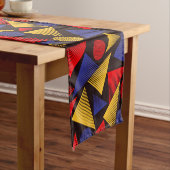 Meerkleurig driehoekpatroon korte tafelloper (Voorbeeld)