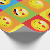 Meerkleurige Emoji Party Emoticon Faces Cadeaupapier (Hoek)